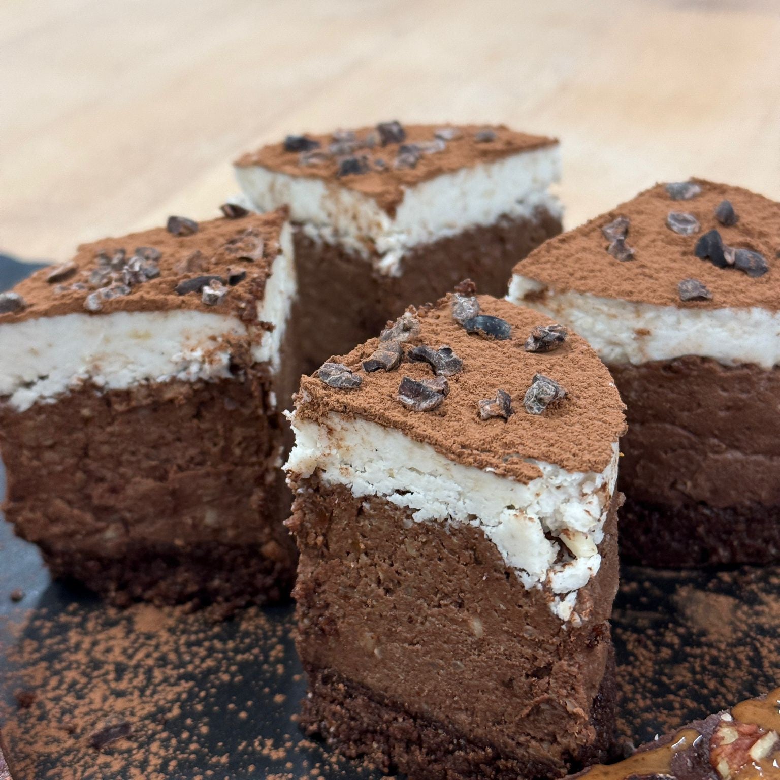 Dieses Tiramisu ist eine köstliche gesunde Alternative zum klassischen italienischen Dessert.
